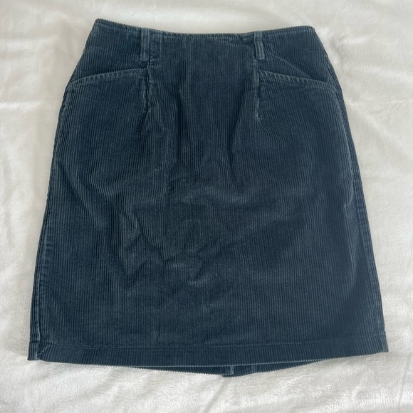 Eddie Bauer Black Corduroy Mini‎ Skirt - Picture 1 of 8
